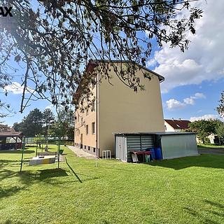 Prodej bytu 3+1 64 m² Slavětín, Nádražní