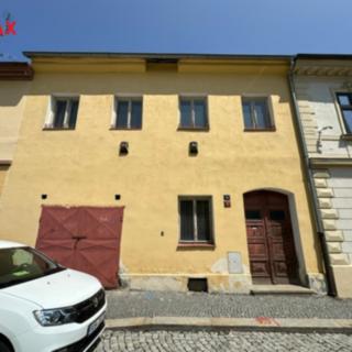 Prodej rodinného domu 360 m² Chomutov, Klostermannova