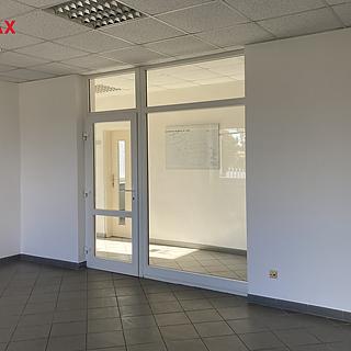 Pronájem kanceláře 23 m&sup2; Chomutov