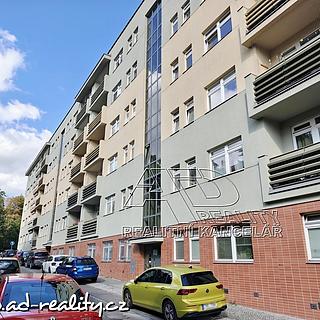 Prodej bytu 2+kk 48 m² Praha
