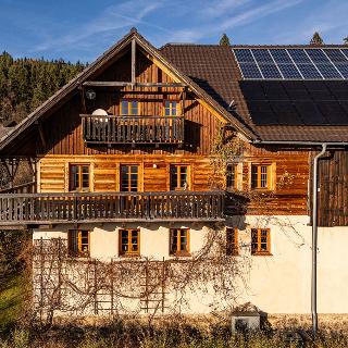 Prodej rodinného domu 404 m² Vlachovo Březí