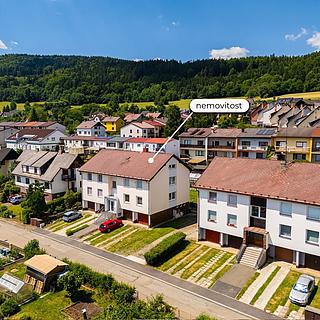 Prodej bytu 4+kk 71 m² Prachatice II, Borová