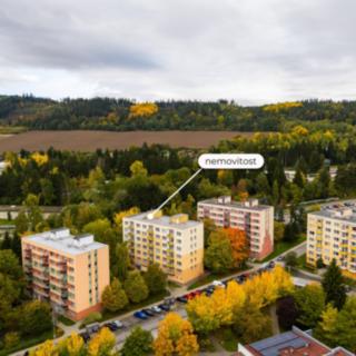 Prodej bytu 3+1 63 m² Prachatice II, nám. Přátelství