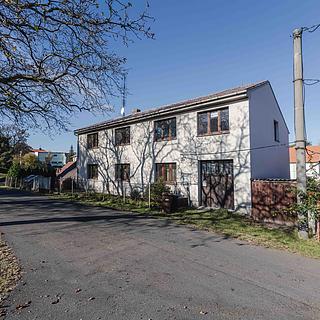 Prodej rodinného domu 192 m² Kožlany, Dr. E. Beneše