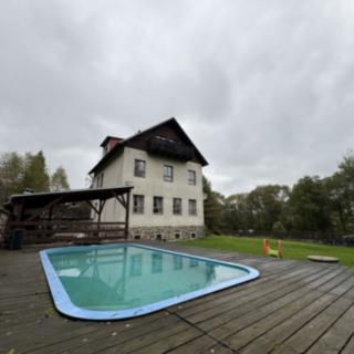 Prodej rodinného domu 260 m&sup2; Ktiš