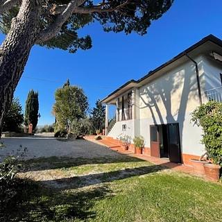 Prodej vily, 250m²