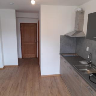 Pronájem bytu 2+kk 34 m² Husinec, Komenského