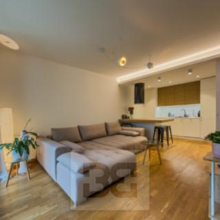 Pronájem bytu 2+kk 58 m² Praha Karlín, U Mlýnského kanálu