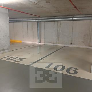Pronájem parkovacího místa 15 m² Brno