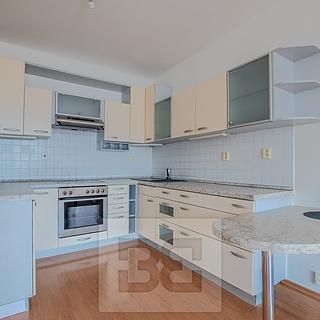 Pronájem bytu 2+kk 54 m² Praha