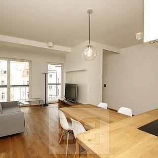 Pronájem bytu 3+kk 83 m² Praha