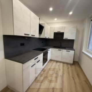 Pronájem bytu 3+kk, 67m²