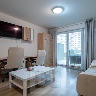 Pronájem bytu 1+kk, garsoniery 31 m² Praha