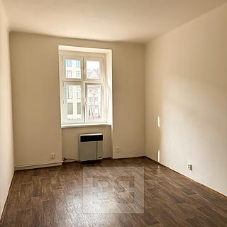 Pronájem bytu 2+1 56 m&sup2; Praha