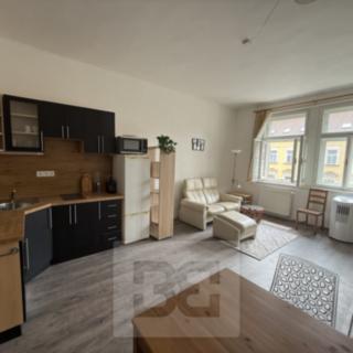 Pronájem bytu 3+kk 75 m² Praha