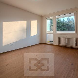 Pronájem bytu 1+1 32 m&sup2; Praha