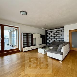 Pronájem bytu 4+kk 125 m² Brno Sadová, Jarmily Kurandové