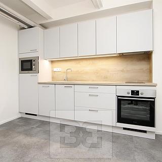 Pronájem kanceláře 40 m² Praha