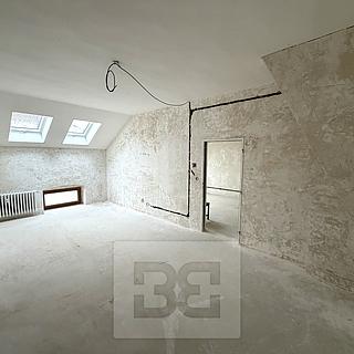 Prodej bytu 3+1 106 m² Štětí, Krátká