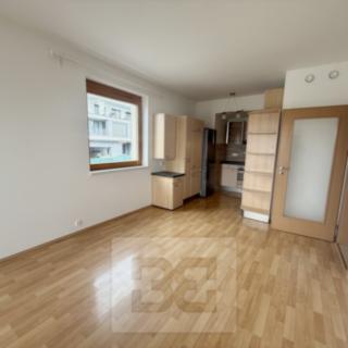 Pronájem bytu 2+kk 45 m² Praha Modřany, Soukalova