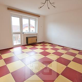 Pronájem bytu 3+1 68 m² Velvary, Malovarská
