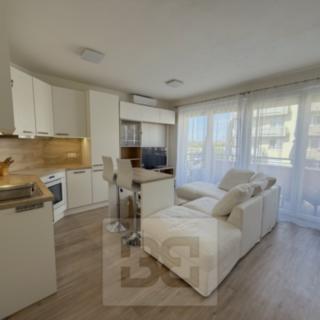 Pronájem bytu 1+kk a garsoniéry 37 m² Praha Stodůlky, Toufarova