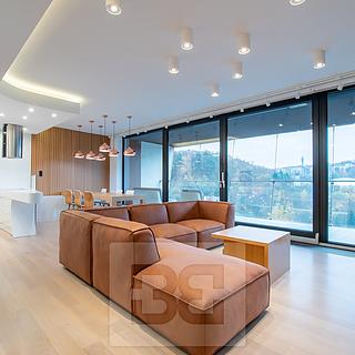 Pronájem bytu 4+kk 119 m² Praha