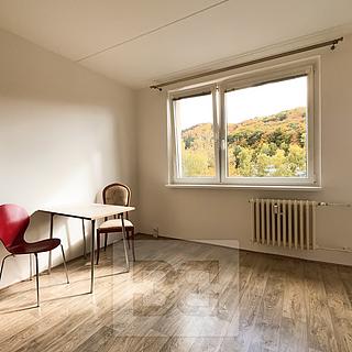 Pronájem bytu 2+kk 38 m² Karlovy Vary Drahovice, Lidická
