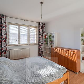 Pronájem bytu 2+1 52 m² Praha Vokovice, Syrská