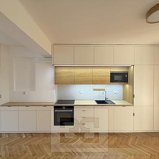 Pronájem bytu 3+kk 72 m&sup2; Praha