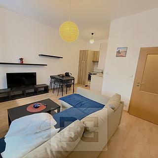 Pronájem bytu 2+kk 44 m&sup2; Praha