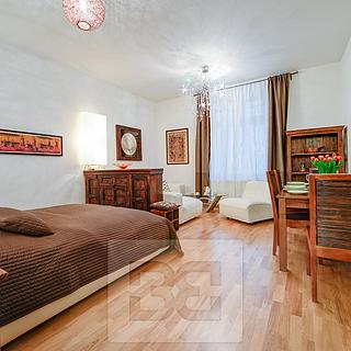 Pronájem bytu 1+1, 42m²