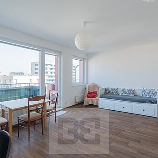 Pronájem bytu 1+kk, garsoniery 38 m&sup2; Praha