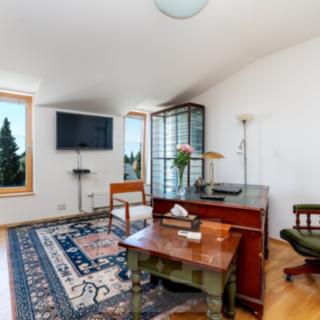 Prodej bytu 4+kk 126 m² Průhonice