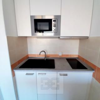 Pronájem bytu 2+kk 41 m² Praha Hlubočepy, Pivcova