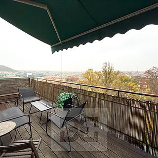 Pronájem bytu 1+1 35 m&sup2; Praha