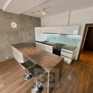 Pronájem bytu 2+kk 53 m² Praha