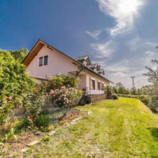 Prodej rodinného domu 400 m² Malečov