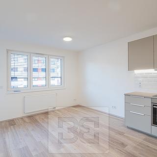 Pronájem bytu 2+kk 42 m² Praha Hlubočepy, Fabiánové