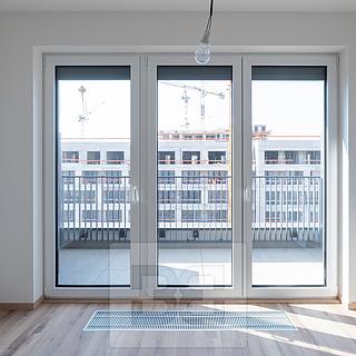 Pronájem bytu 1+kk a garsoniéry 32 m² Praha Hloubětín, Poděbradská