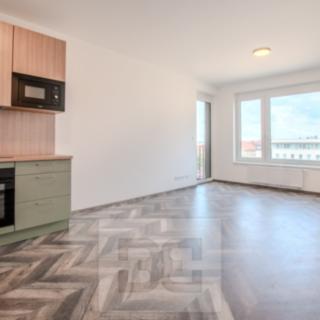 Pronájem bytu 2+kk 56 m² Praha