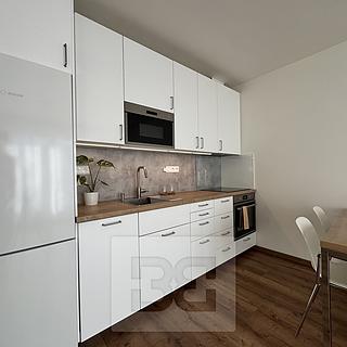 Pronájem bytu 2+kk 55 m² Brno Sadová, Moskalykova