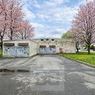 Prodej garáže 13 m² Brno Komárov, Za školou