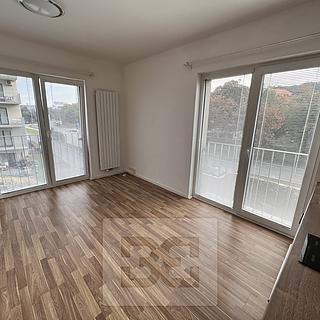 Pronájem bytu 1+kk, garsoniery, 25m&sup2;