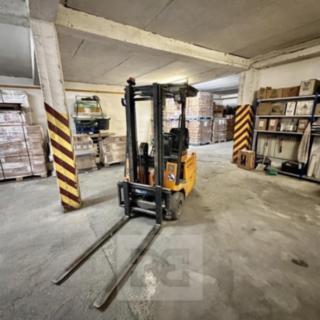 Pronájem skladu 109 m² Mratín