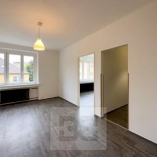 Pronájem bytu 3+1 65 m² Praha Smíchov, K vodojemu
