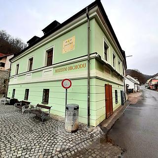 Pronájem bytu 1+1 27 m² Karlštejn