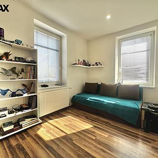 Prodej bytu 2+kk 44 m² Liberec XXIII-Doubí, Cesta JZD