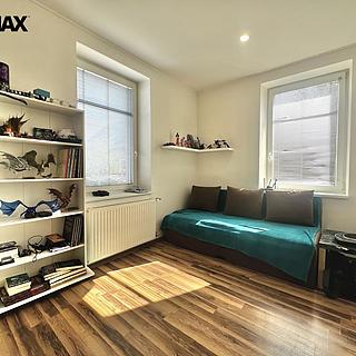 Prodej bytu 2+kk 44 m² Liberec XXIII-Doubí, Cesta JZD