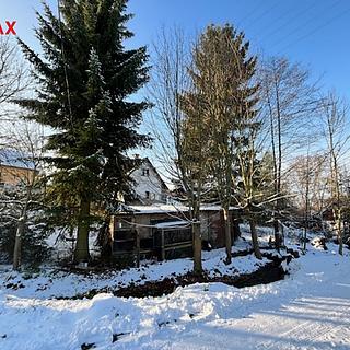 Prodej stavební parcely 901 m² Pulečný